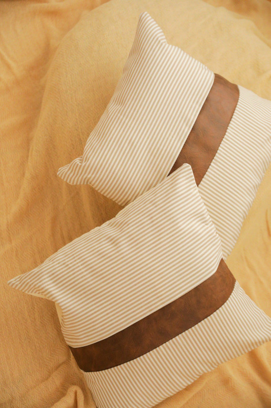 Listra Cushion Cover — CC25-FLOW